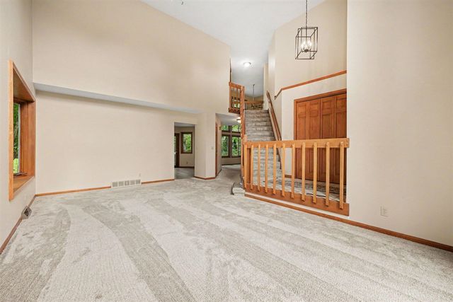3443 Mason Lake Road, Grand Rapids, MI 49525