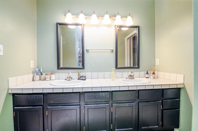 7187 Inverness Court, Dublin, OH 43016