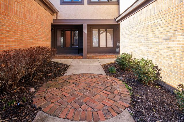 7187 Inverness Court, Dublin, OH 43016