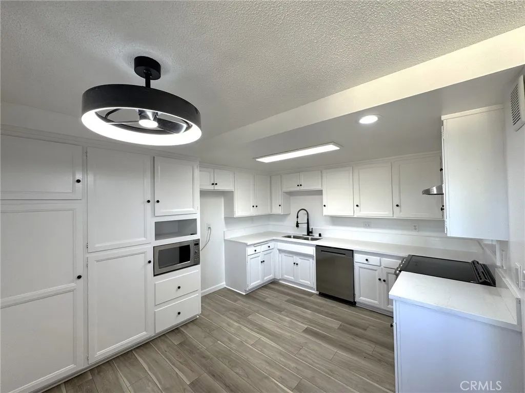 14919 S Normandie Avenue 18, Gardena, CA 90247
