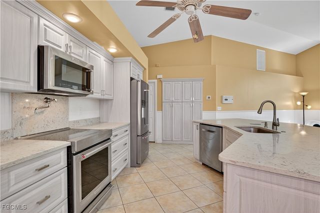 1914 NW 36th AVE, Cape Coral, FL 33993