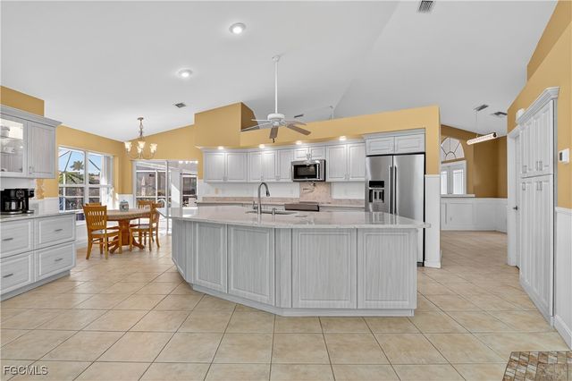 1914 NW 36th AVE, Cape Coral, FL 33993