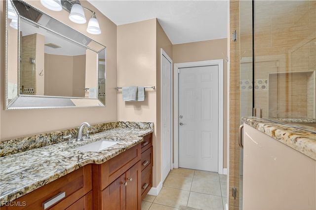 1914 NW 36th AVE, Cape Coral, FL 33993