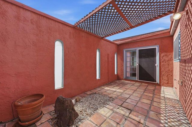 1760 Essex, El Cajon, CA 92020