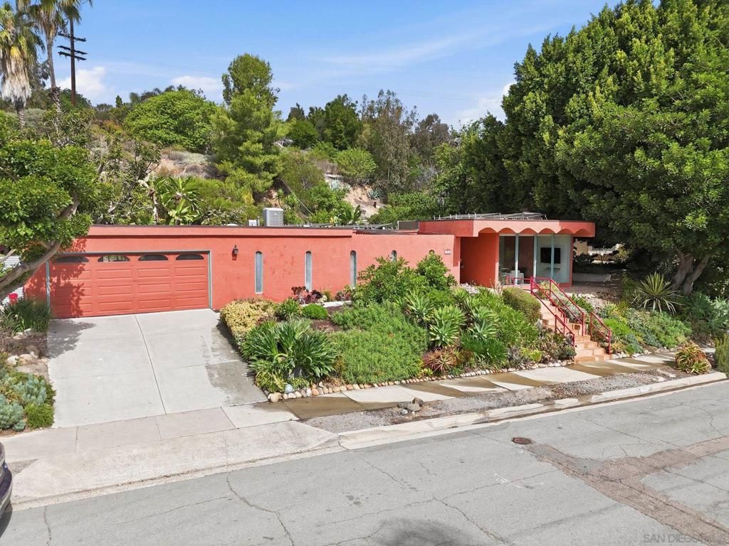 Image 50 of property listing at 1760 Essex, El Cajon, CA 92020