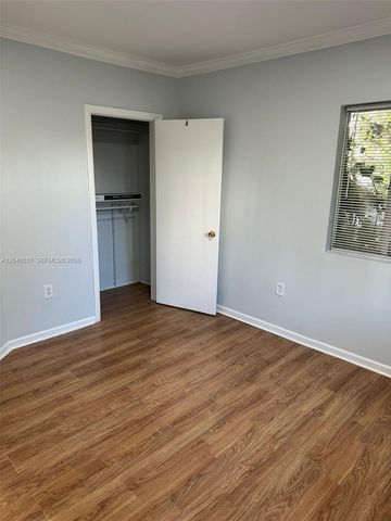 103 NW 6th Ave 2, Miami, FL 33128