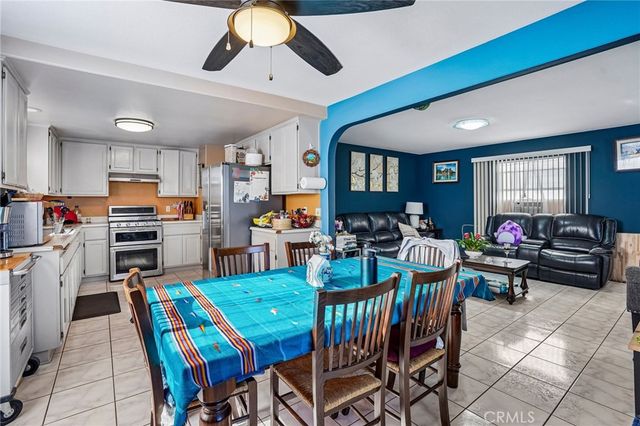 1503 W Adams, Los Angeles, CA 90007