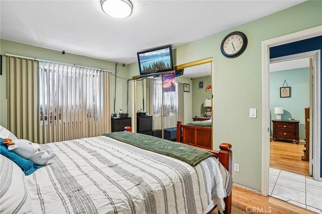 1503 W Adams, Los Angeles, CA 90007