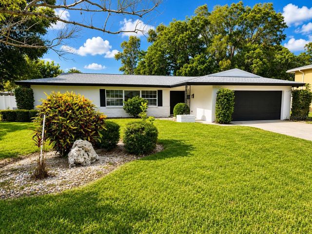 810 ALLAMANDA DRIVE, Largo, FL 33770
