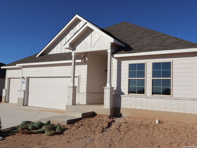 17514 Buffalo Grass Lane, Elmendorf, TX 78112