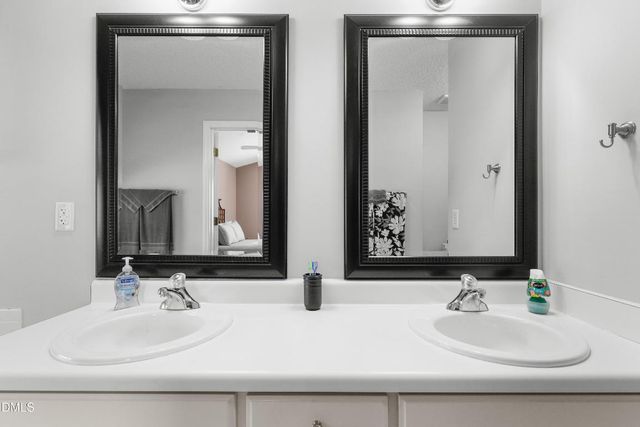 5927 Royal Coach Court, Raleigh, NC 27612