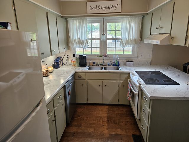 106 Willow St, N, Cowan, TN 37318