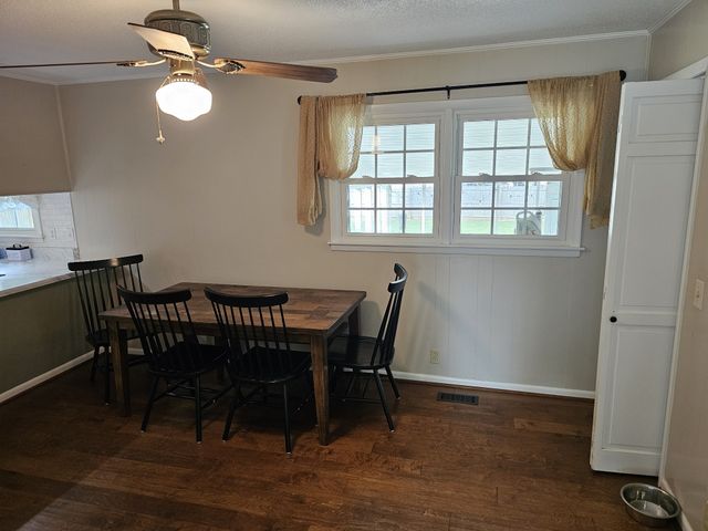 106 Willow St, N, Cowan, TN 37318