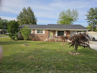 106 Willow St, N, Cowan, TN 37318