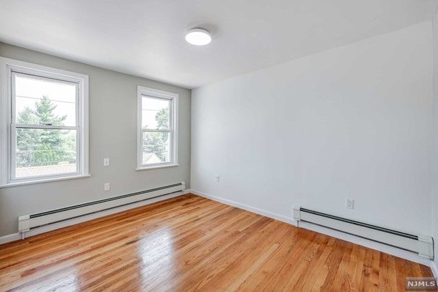20 Voorhees Place, Ridgefield Park, NJ 07660