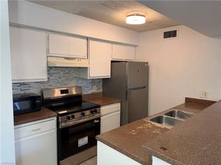 5329 Summerlin RD 2911, Fort Myers, FL 33919