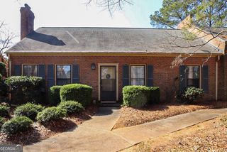 135 S Stratford Drive, Athens, GA 30605