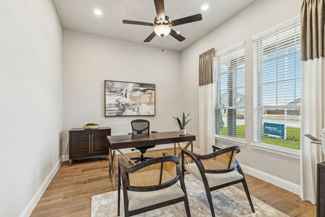 147 Hollingsworth Lane, Glenn Heights, TX 75154