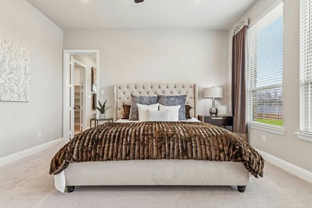 147 Hollingsworth Lane, Glenn Heights, TX 75154