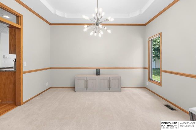 17102 Washington Street, Omaha, NE 68135