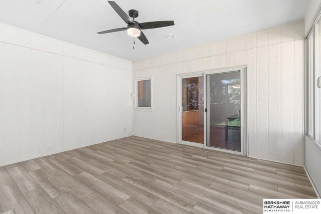 17102 Washington Street, Omaha, NE 68135