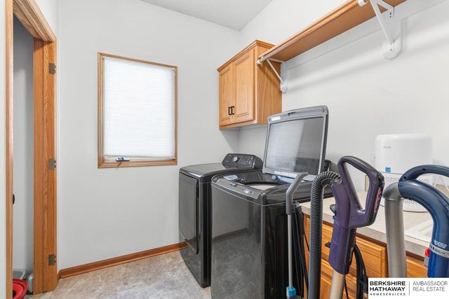 17102 Washington Street, Omaha, NE 68135