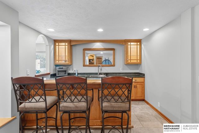 17102 Washington Street, Omaha, NE 68135