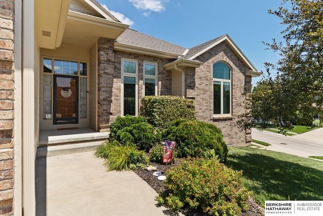 17102 Washington Street, Omaha, NE 68135