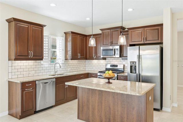 11021 BLUE MAGNOLIA LANE, Parrish, FL 34219