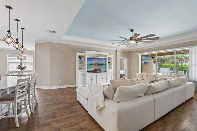 17539 BUCKINGHAM GARDEN DRIVE, Lithia, FL 33547