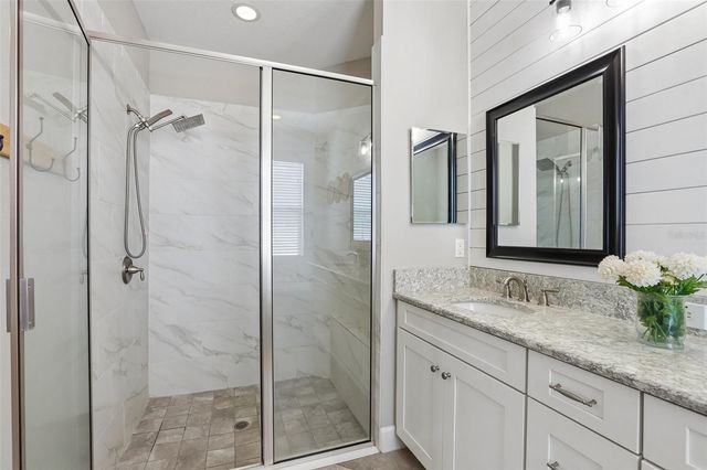17539 BUCKINGHAM GARDEN DRIVE, Lithia, FL 33547