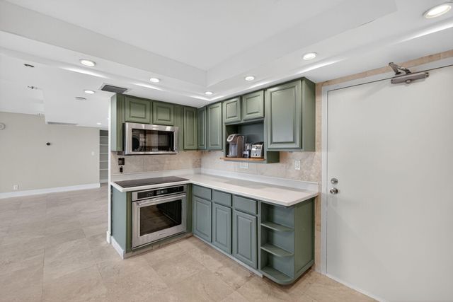 3200 Port Royale Drive N 1205, Fort Lauderdale, FL 33308