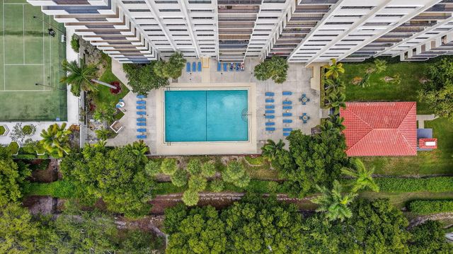 3200 Port Royale Drive N 1205, Fort Lauderdale, FL 33308