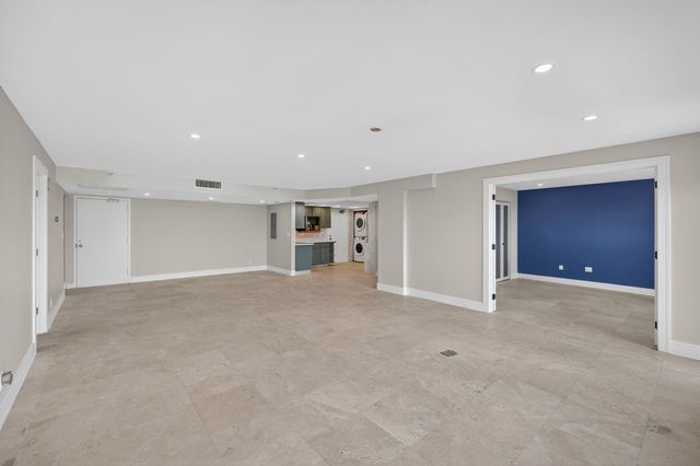 3200 Port Royale Drive N 1205, Fort Lauderdale, FL 33308