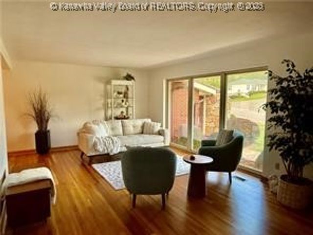 500 Spring Street, Ripley, WV 25271