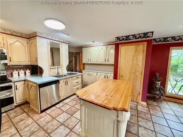 500 Spring Street, Ripley, WV 25271