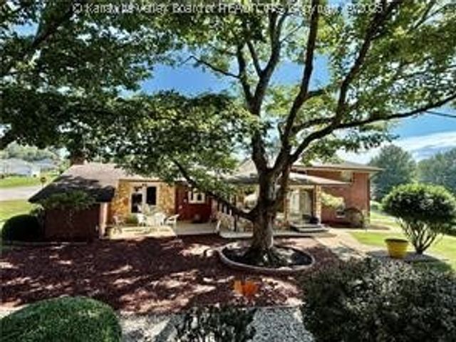 500 Spring Street, Ripley, WV 25271