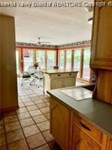 500 Spring Street, Ripley, WV 25271