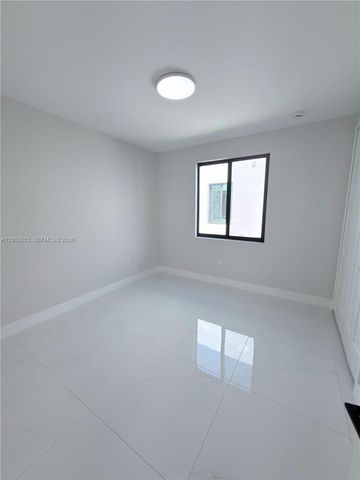 12368 SW 219th St, Miami, FL 33170
