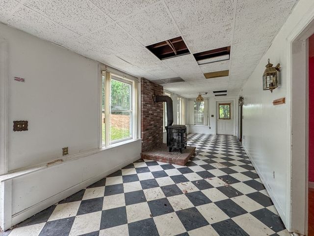 5 Quarry Ter, Peabody, MA 01960