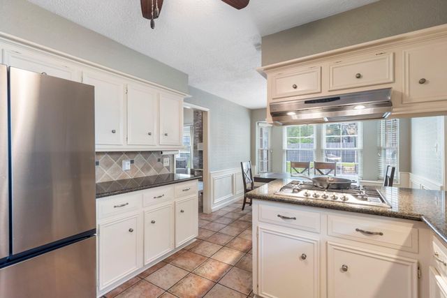 15619 Pebble Bend Drive, Houston, TX 77068