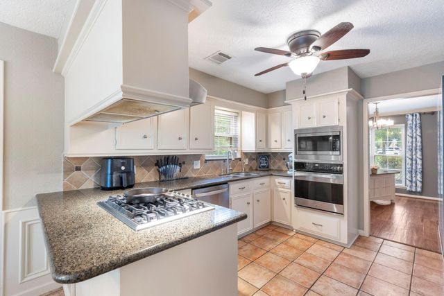 15619 Pebble Bend Drive, Houston, TX 77068