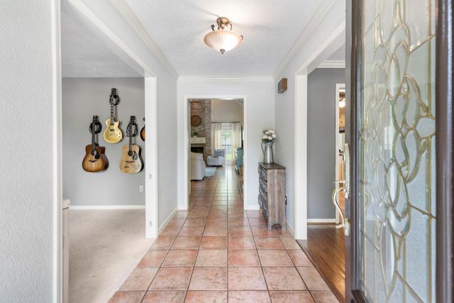 15619 Pebble Bend Drive, Houston, TX 77068