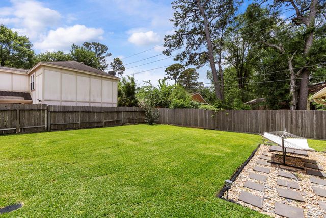 15619 Pebble Bend Drive, Houston, TX 77068