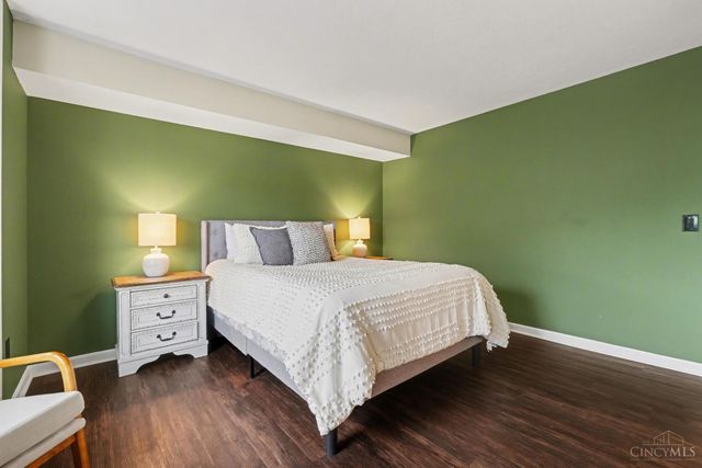 837 Neeb, Delhi Twp, OH 45233