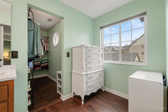 837 Neeb, Delhi Twp, OH 45233