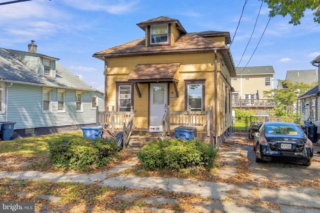 46 CENTRAL, Morrisville, PA 19067