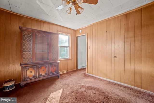 46 CENTRAL, Morrisville, PA 19067