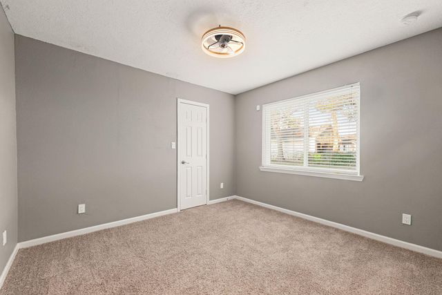 811 Strange Drive, Richmond, TX 77406