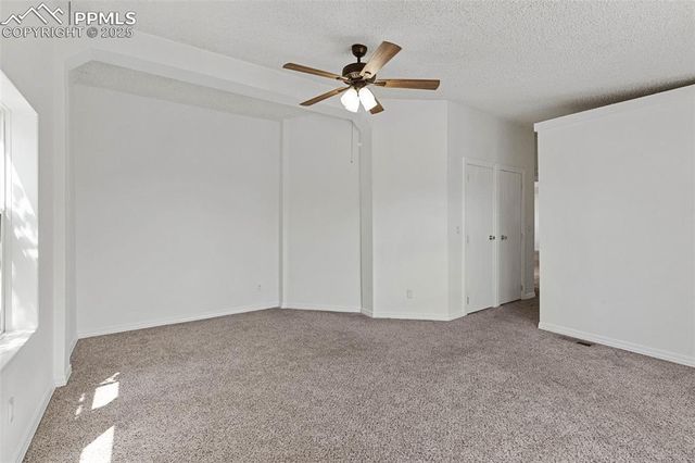 4006 Gray Fox Heights, Colorado Springs, CO 80922
